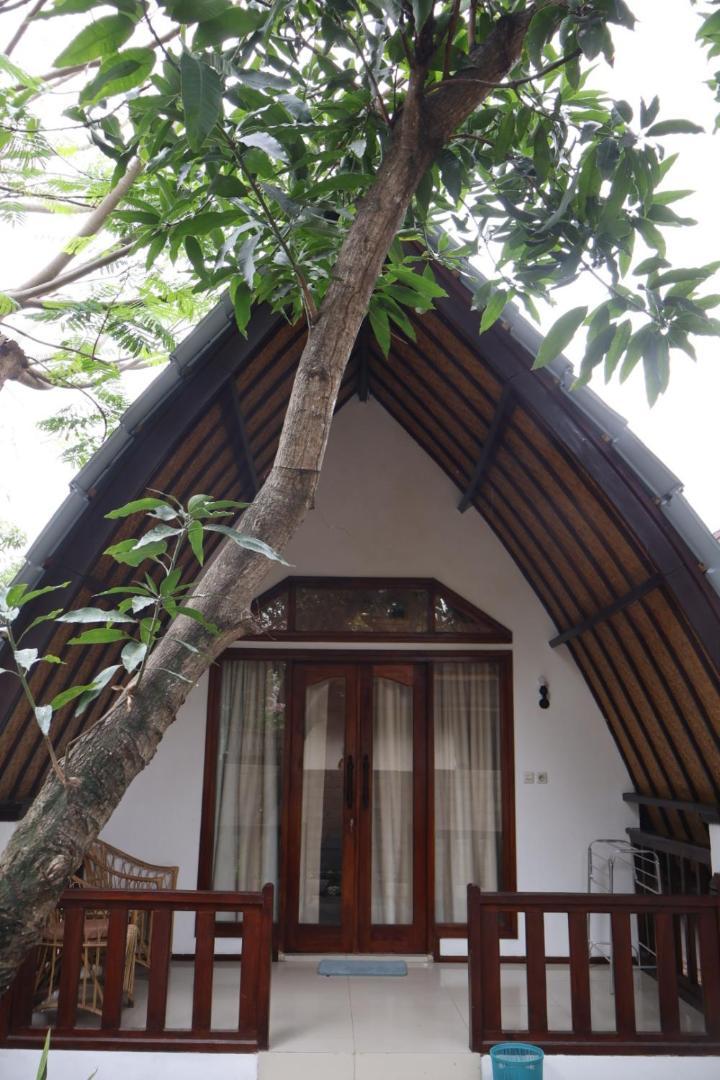 Rumah Gemala Gili Air Exterior photo